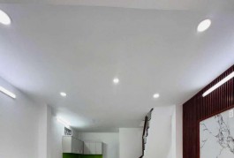 HẺM 5M THÔNG, 32M2, 2 TẦNG, GẦN CHỢ, HƯƠNG LỘ 3 GIÁ CHỈ 3.05 TỶ